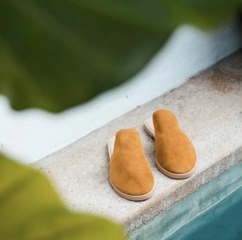 Antonia Suede Slide- GOLDEN POPPY