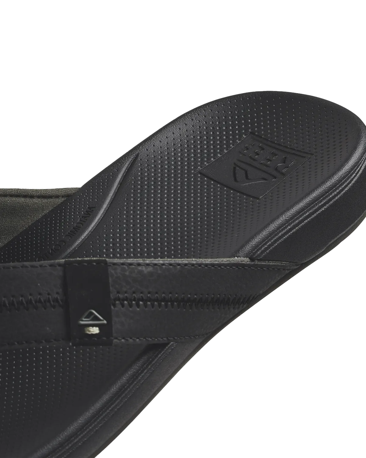 Cushion Phantom 2.0 Flip Flops in Black