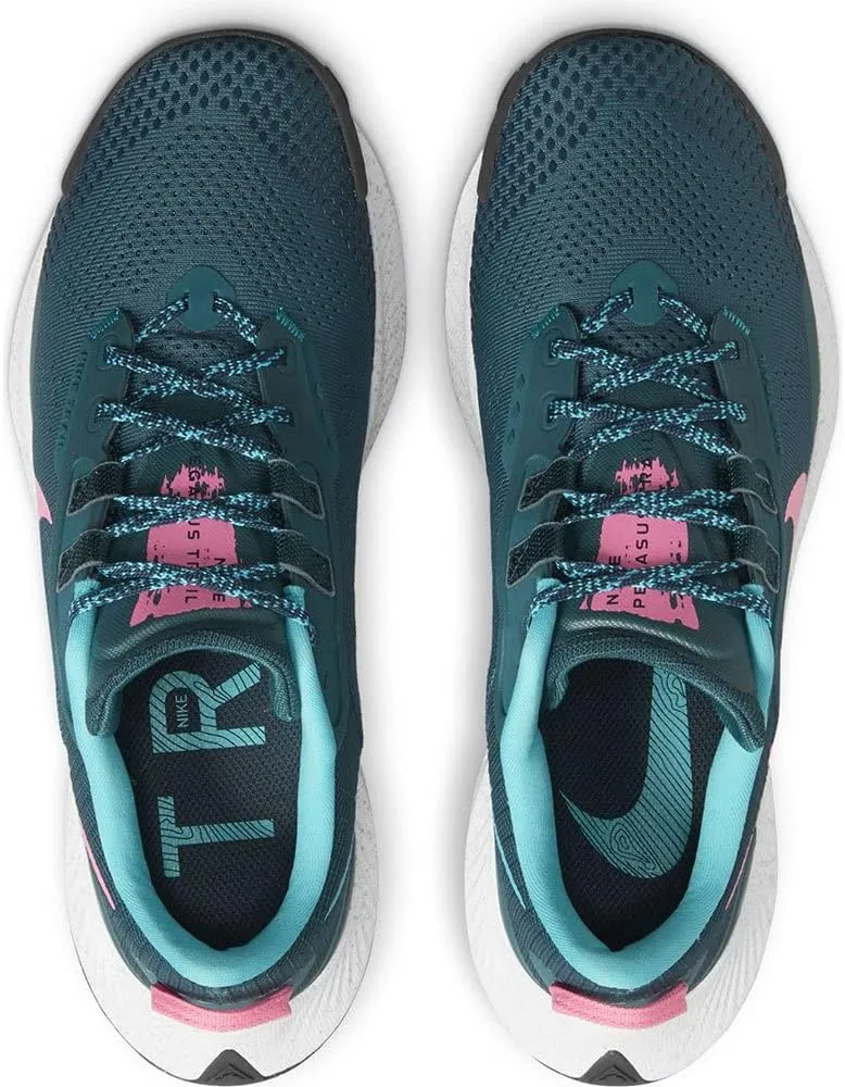 Nike Women's Modern