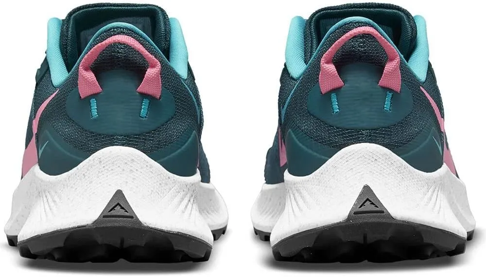 Nike Women's Modern