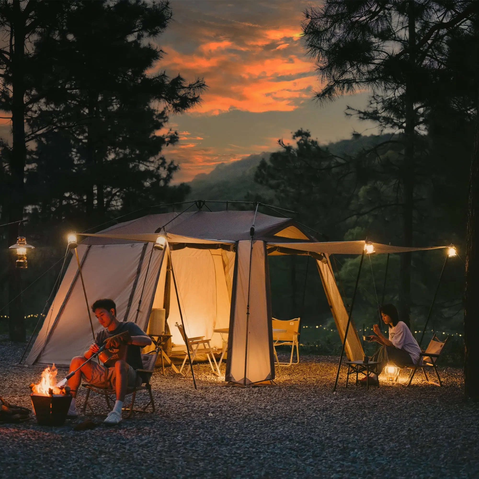 Village 13 Ridge Quick-Set Tent