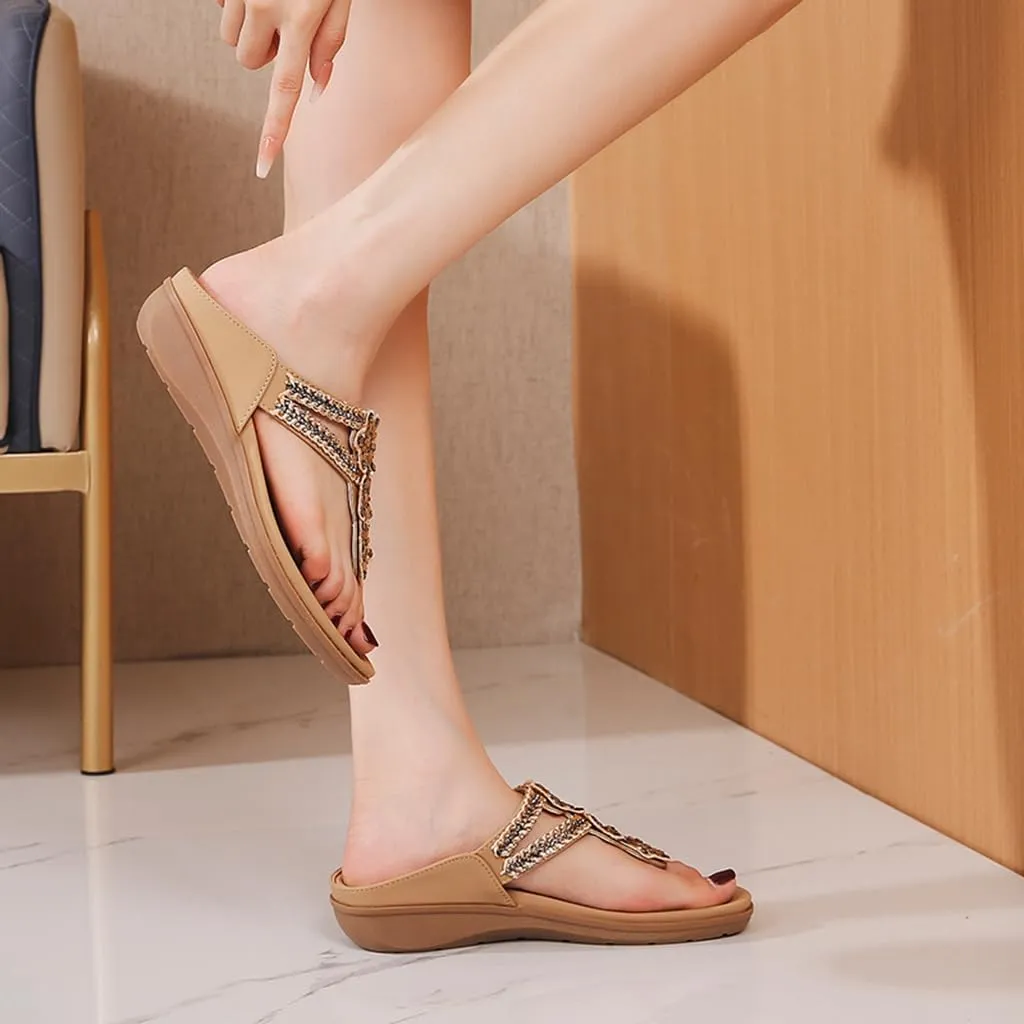 Women's Bohemian Flat Flipflops Sandals Rhinestone Embellished Comfort Summer Flip Flop Beach Sandal