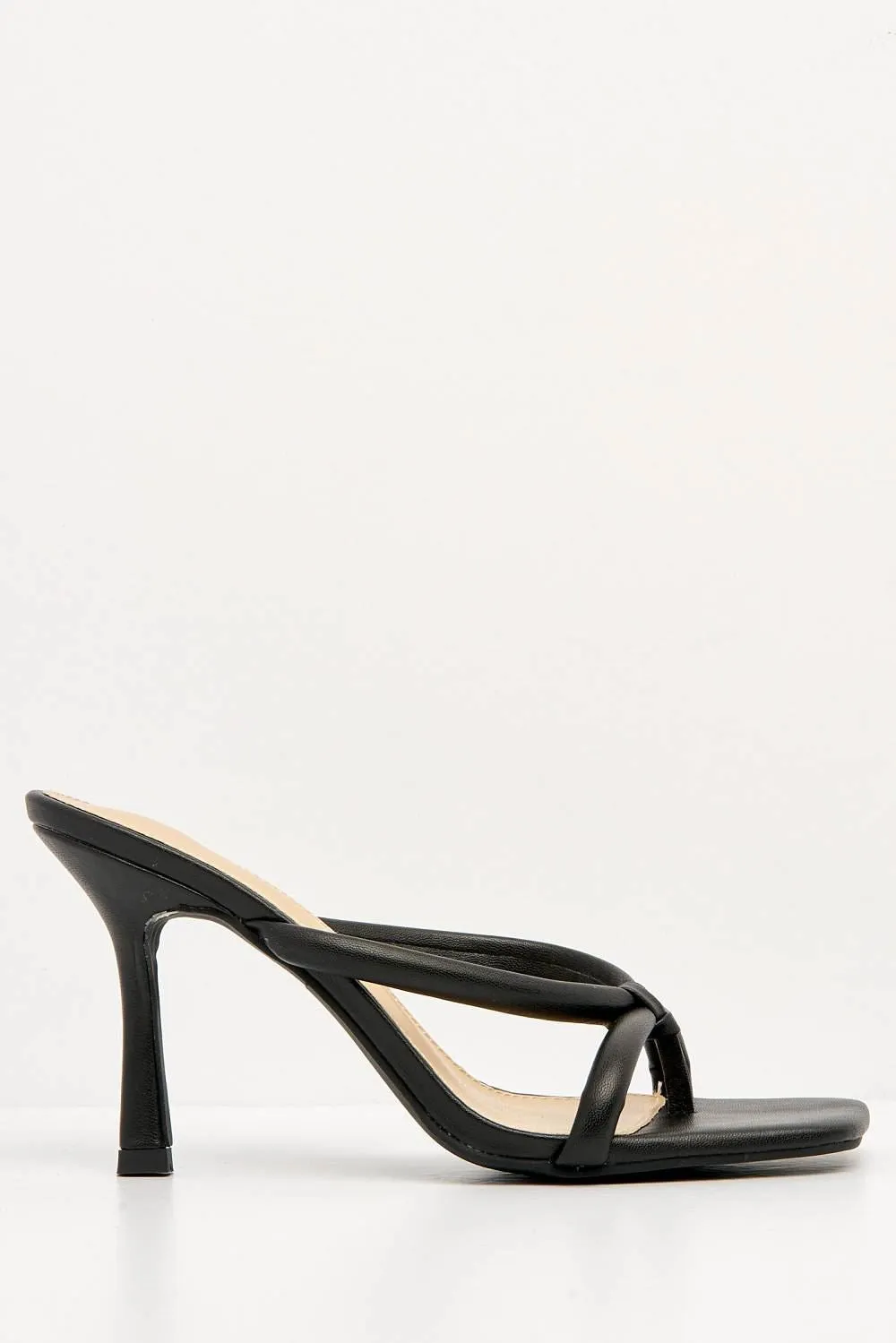 Zample Knot Detail Mule in Black